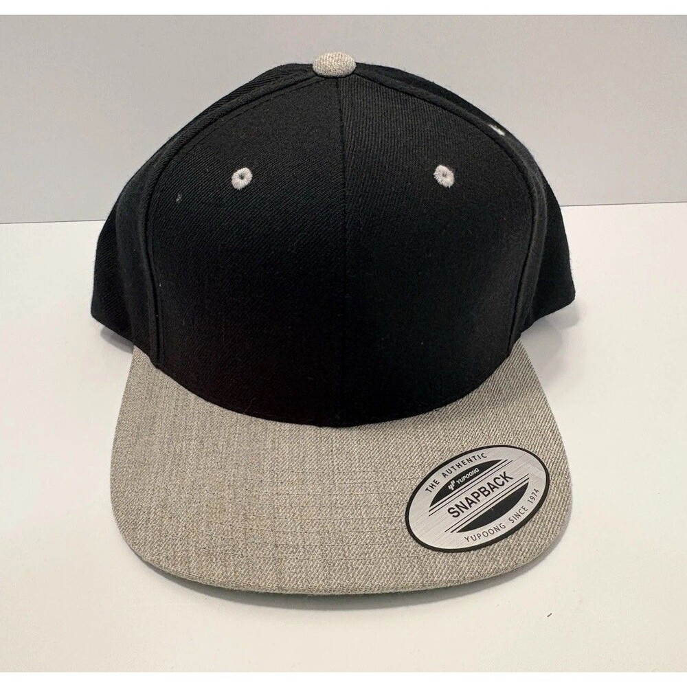 YP Classics Premium Flat Bill Snapback Cap Lids Gray & Black